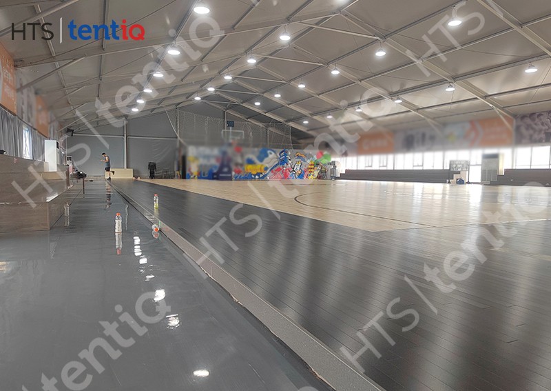 8楼楼顶再建一座装配式篮球馆bet体育在线平台，充分利用空闲场地避免资源浪费