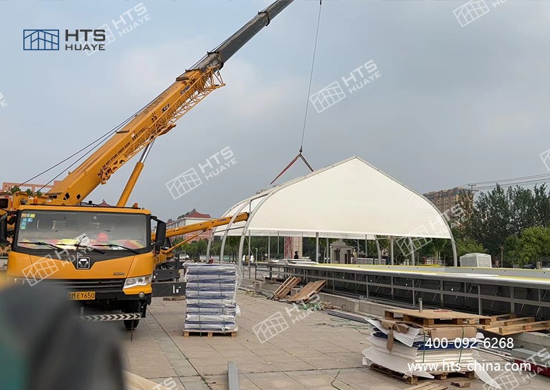 华烨建筑科技：为高校打造专属桃子型游泳池篷房