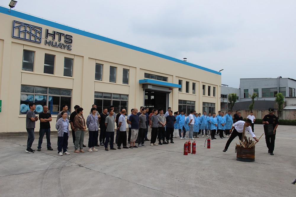 华烨j建筑科技开展消防应急演练，筑牢篷房生产安全防线