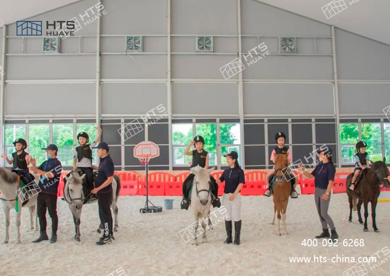马术馆篷房全天候稳固防护,保障马术场馆稳定运营 马术馆篷房全天候稳固防护,保障马术场馆稳定运营
